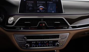 BMW 7, 2016 pieno