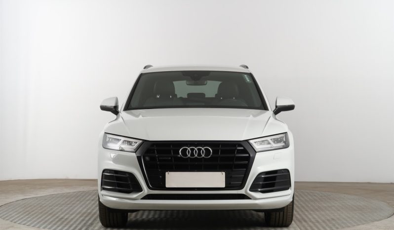 Audi Q5, 2020 pieno