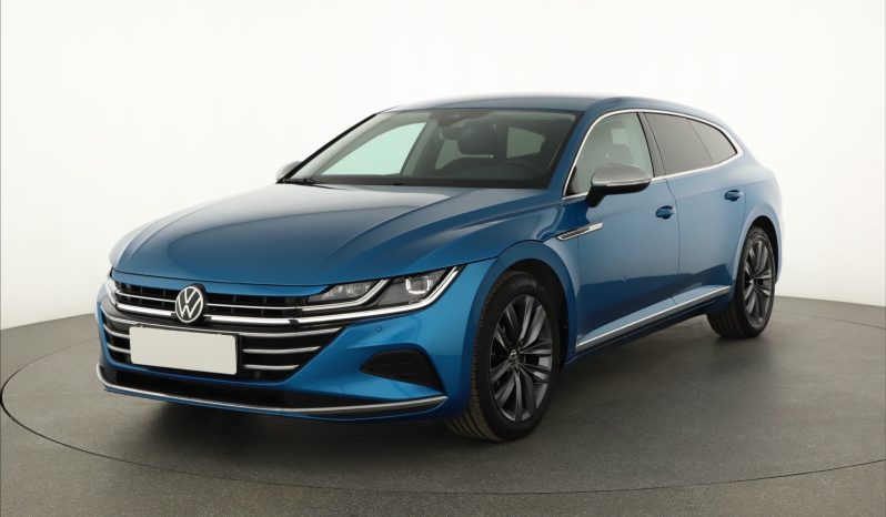 Volkswagen Arteon, 2022 pieno