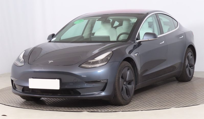 Tesla Modello 3, 2019 pieno