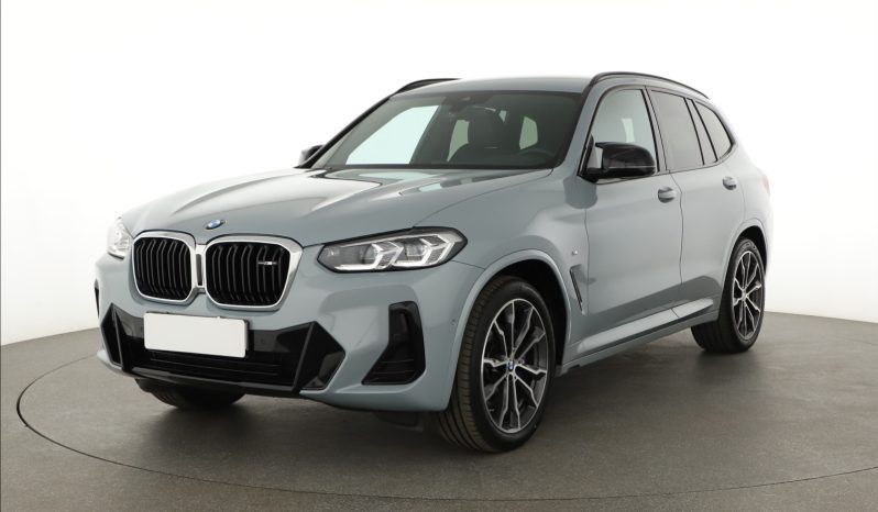 BMW X3, 2022 pieno