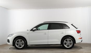 Audi Q5, 2020 pieno