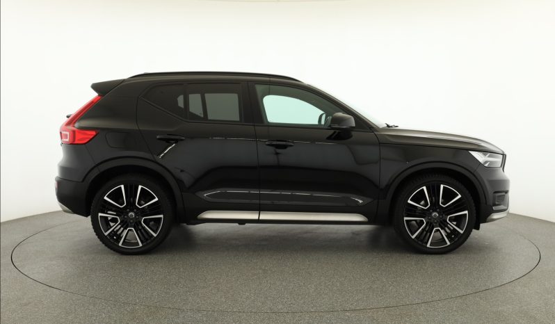 Volvo XC40, 2018 pieno